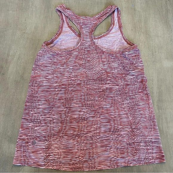 Athleta Ultimate Scoop Tank Top Racerback Actived Mauve Women’s Small 988027 - Picture 4 of 8